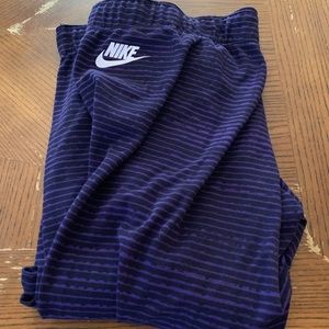 Nike leggings